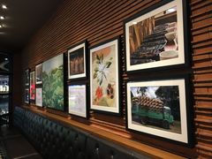 -星巴克(上海虹桥新天地二店)