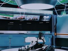 -e赛道卡丁车