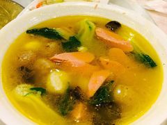 秦淮小吃十六味-聚贤楼（夫子庙店）-秦淮小吃城(夫子庙店)