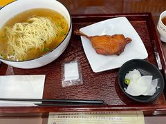 -百年老字号·观振兴蟹黄面·三虾面·苏式面(观前街富仁坊巷店)
