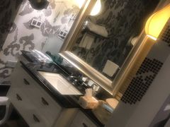 -天津津利华酒店