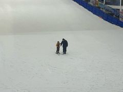 -乔波室内滑雪场