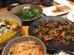 -十三式重庆江湖菜(金茂览秀城店)