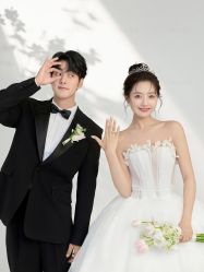 -雅云婚纱摄影工作室旗舰店