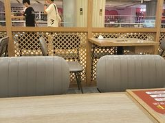 -花馬肆.云南过桥米线(汉神购物广场现场熬汤店)