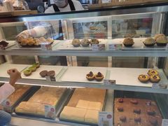 面包甜点陈列柜-满满元气和田大枣糕·蛋糕(朝阳大悦城店)