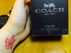 -COACH蔻驰(银泰店)