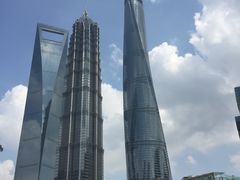 -陆家嘴空中步行连廊