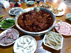 -西山坪火锅店