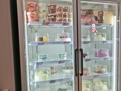 -DQ·蛋糕·冰淇淋(三亚青春颂店)