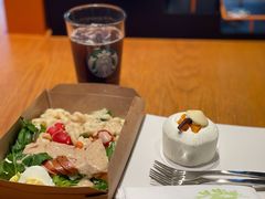 -星巴克臻选(惠州华贸天地1楼店)