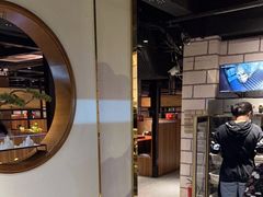 -山之屋炭火烧肉·生啤畅饮(大朗万科中央公园店)