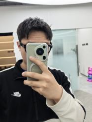 -ON STAR SALON