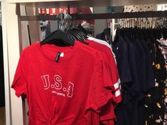 -H&M(鹏欣水游城店)