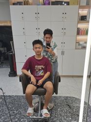 -苏豪路易士·嘉玛发廊