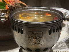 -雍和会海鲜姿造自助(湖东路店)