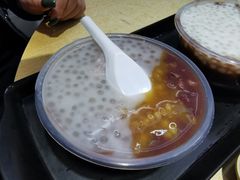 冬三宝-百花传统甜品店(原址店)