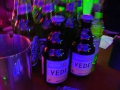 -UP嘻哈酒吧(粉巢店)