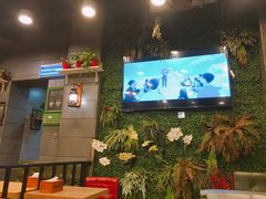 -愉肴麻辣香锅(中山路店)