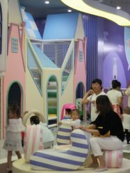 -雅乐达儿童乐园(海韵广场店)