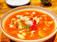 -老滇山寨•云南特色菜•地方菜•民族风情歌舞表演(金碧店)