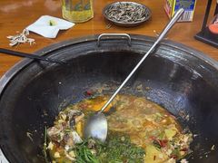 -曹丞相·地锅鸡·地锅鱼(武林店)