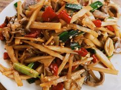 -牛八宝桂林米粉(八里庄店)