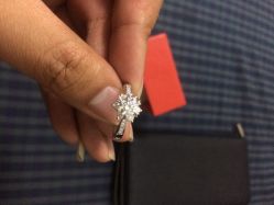 iphone_upload_pic-威德钻石-克拉钻大本营(南京东路店)