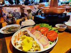 -民食香·腊排骨野生菌美食(木府店)