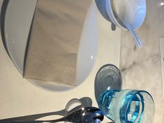 -港丽餐厅(高德置地店)