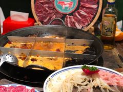 -周小明火锅(黑金冠社区店)