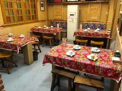 -闯关东东北农家菜(崂山石老人店)