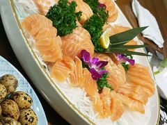 -青瓦餐厅·生鱼片·韩园烤肉(西塔店)