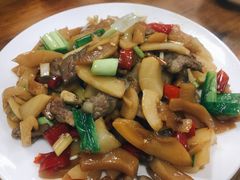 -牛八宝桂林米粉(八里庄店)