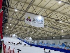 -乔波室内滑雪场