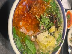 -云阿蛮云南生烫牛肉米线(奉贤路店)