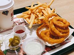 -The Habit Burger Grill 哈比特汉堡(爱琴海店)