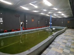 -光头佬室内钓虾场·烧烤·团建·亲子(中山八路店)