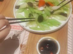 -顺风汤馆·广府粤菜(江宸天街店)