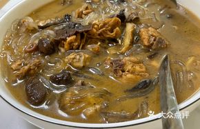 Chicken Stewed with Mushrooms