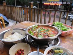 -苗家恒灵酸汤鱼-跳水牛肉连锁店(凯里总店)