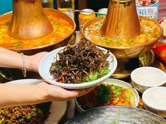 -雀舞云南菜(天津天河城购物中心店)