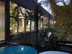 -腾爱熊猫咖啡生活馆(老东门店)