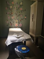 点击看大图 包房-奈瑞儿美颜美养SPA