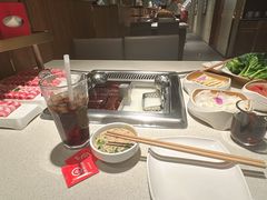 -海底捞火锅鲜切牛肉主题店(长寿路店)