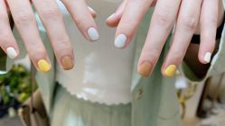 -花系美·美甲美睫精品店