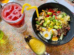 牛油果鸡肉沙拉-彼德西餐厅(凯德广场新南店)