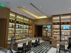 -茂昌眼镜(南京西路店)