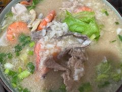 -珍记海鲜粥·海鲜粉