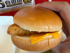 -麦当劳(长江西路得来速店)